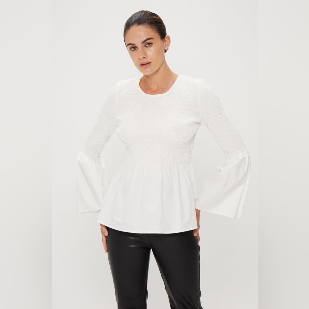 THIRD FORM FULL FORM SHIRRED BLOUSE WHITE WOMEN’S SIZE 6 NEW